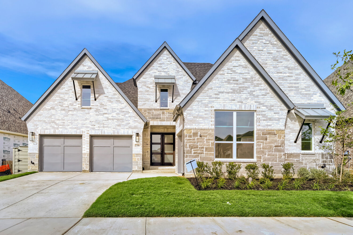 Plan 1648 at 2204 Atlas Drive, Celina, Texas