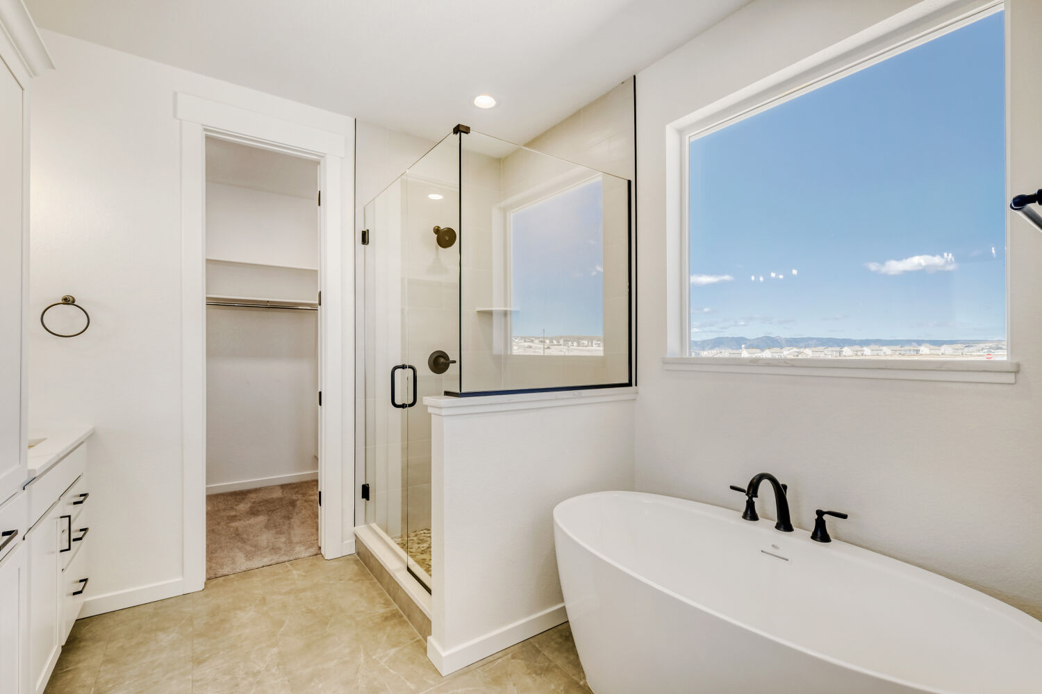 8777 San Diego - Primary Bathroom. 4br New Home in Colorado Springs, CO
