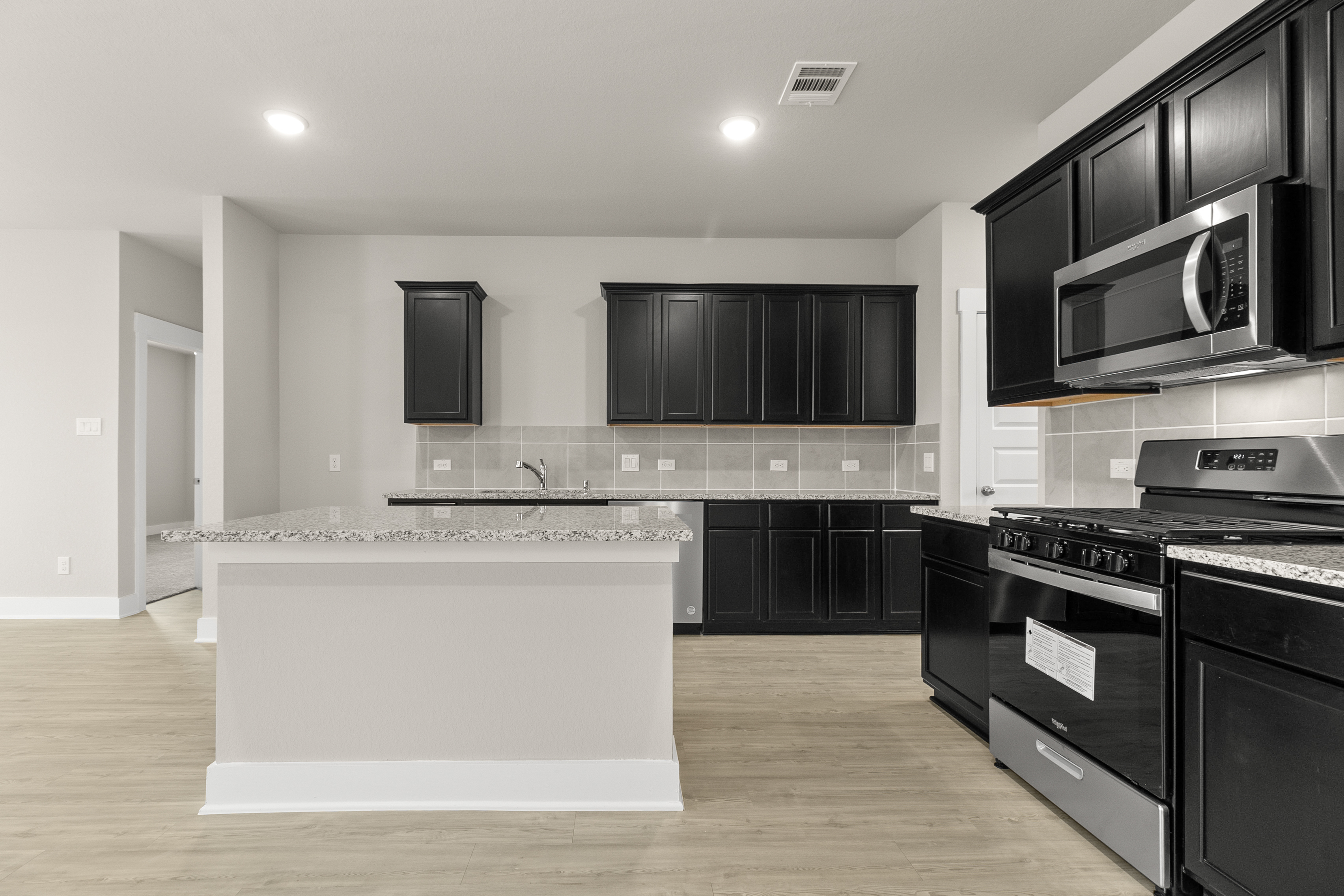 Tupelo II Representative Photography*