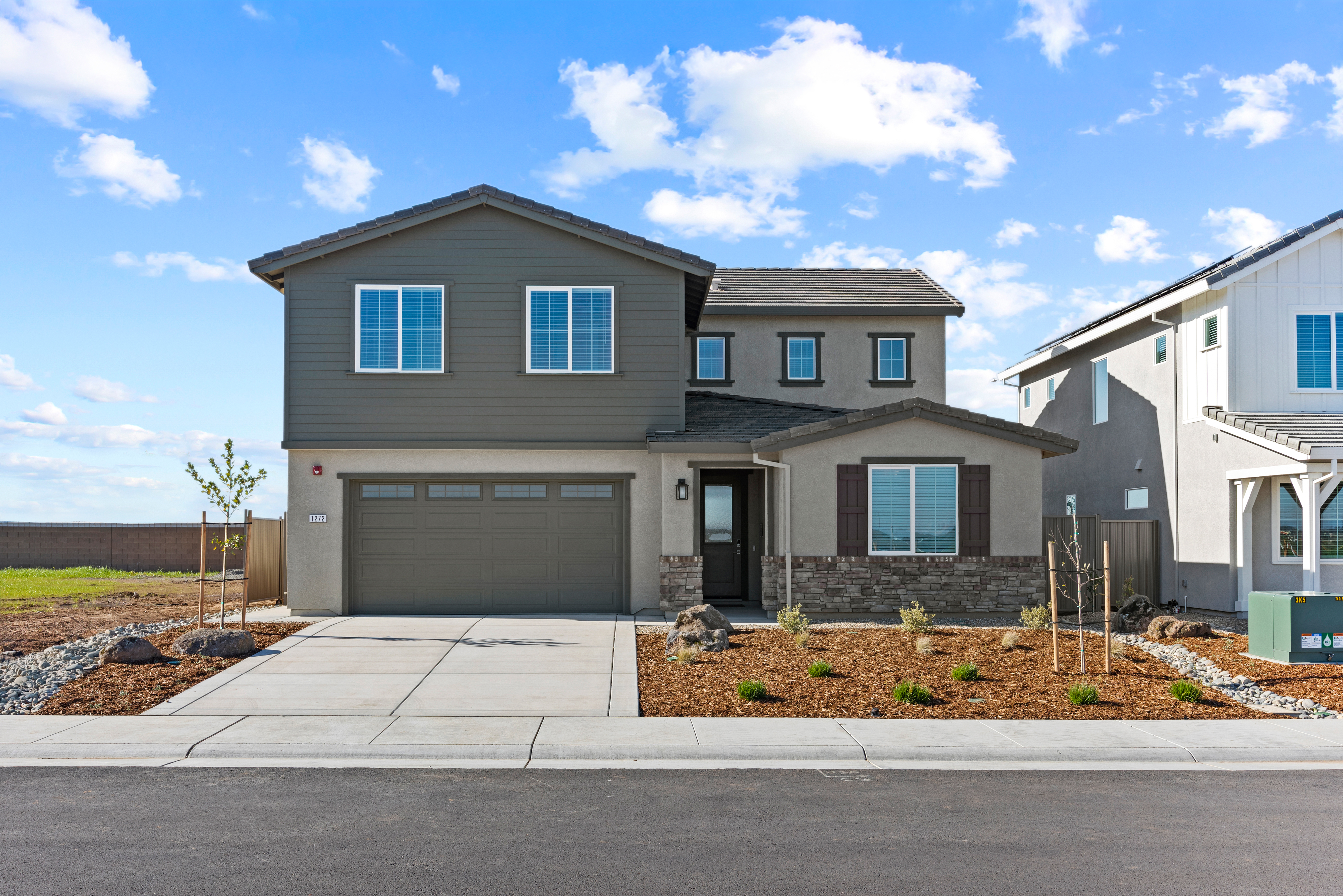 1114 Peterson Street