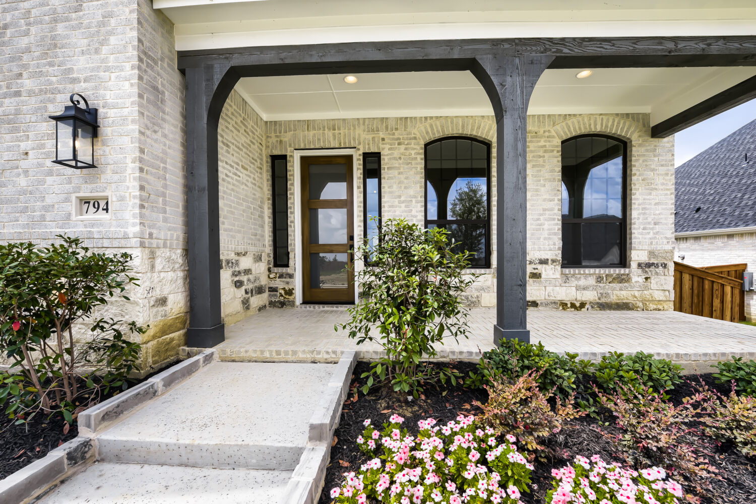 Plan 856 at 794 White Sage Road, Haslet, Texas: photo 2