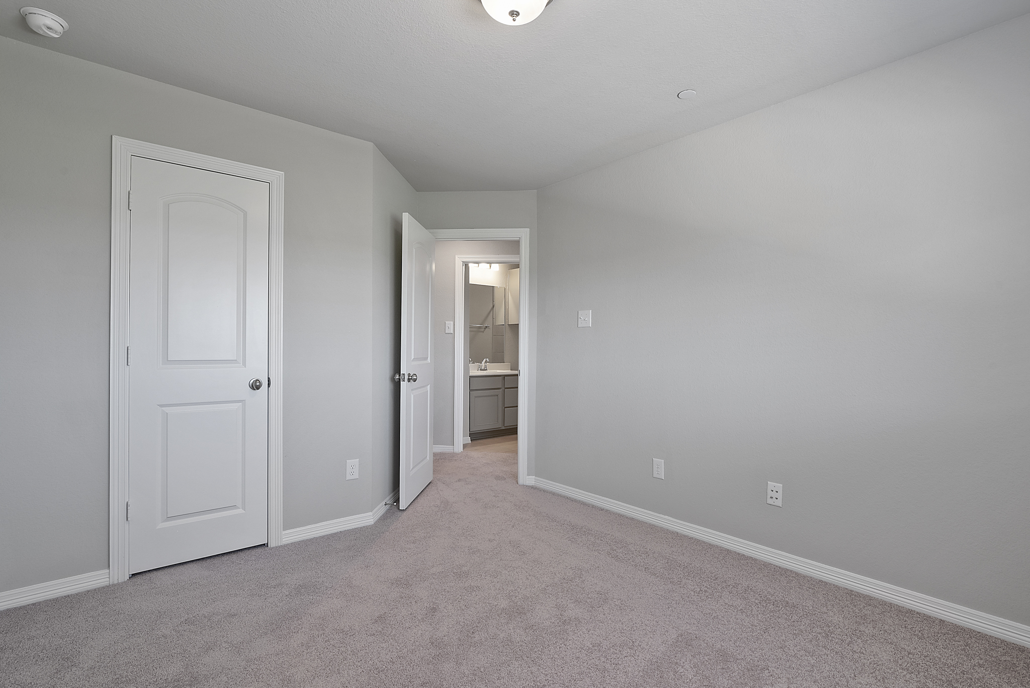 Travis 5B4 Floor Plan Representative Photos