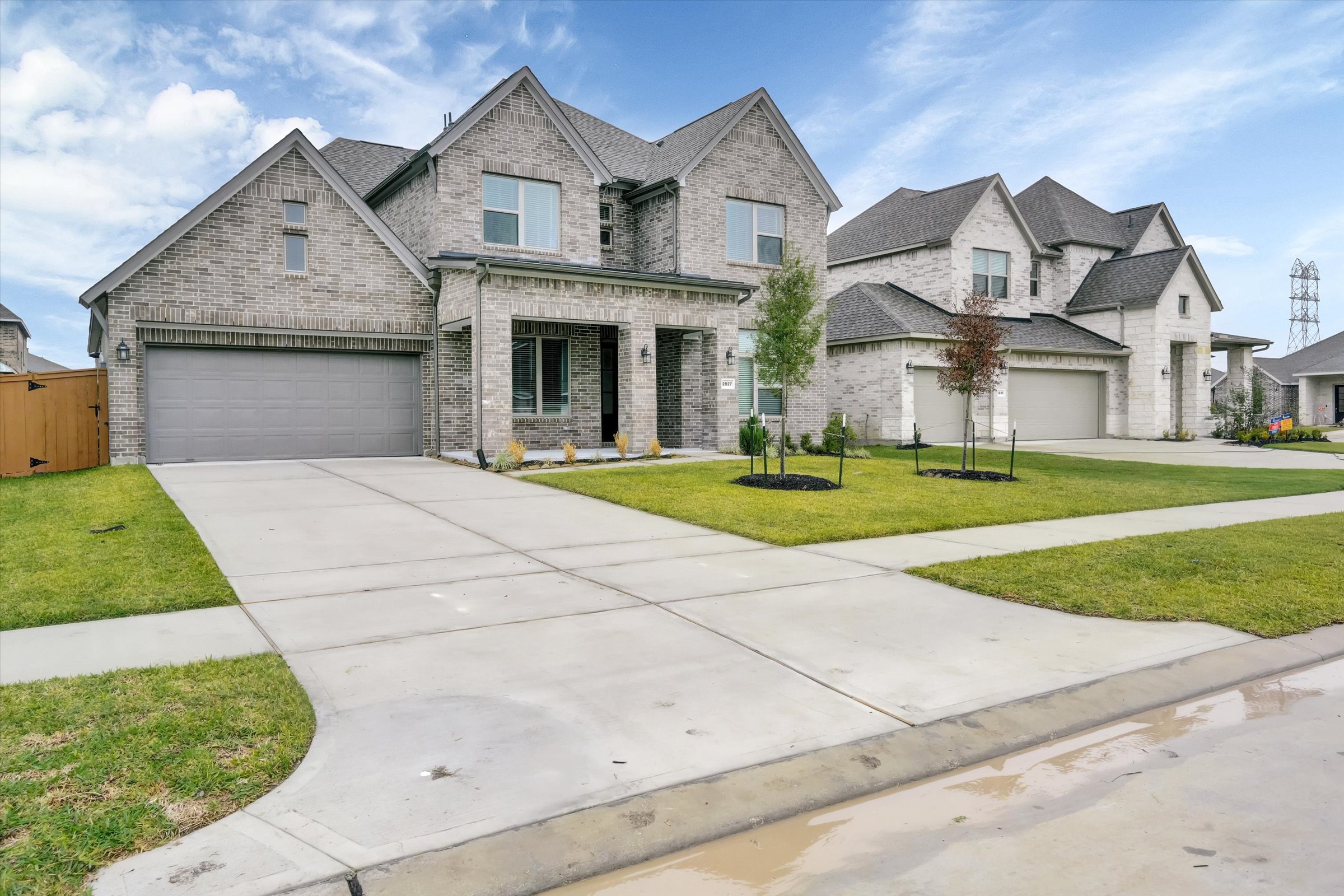 2827 Obsidian Drive
