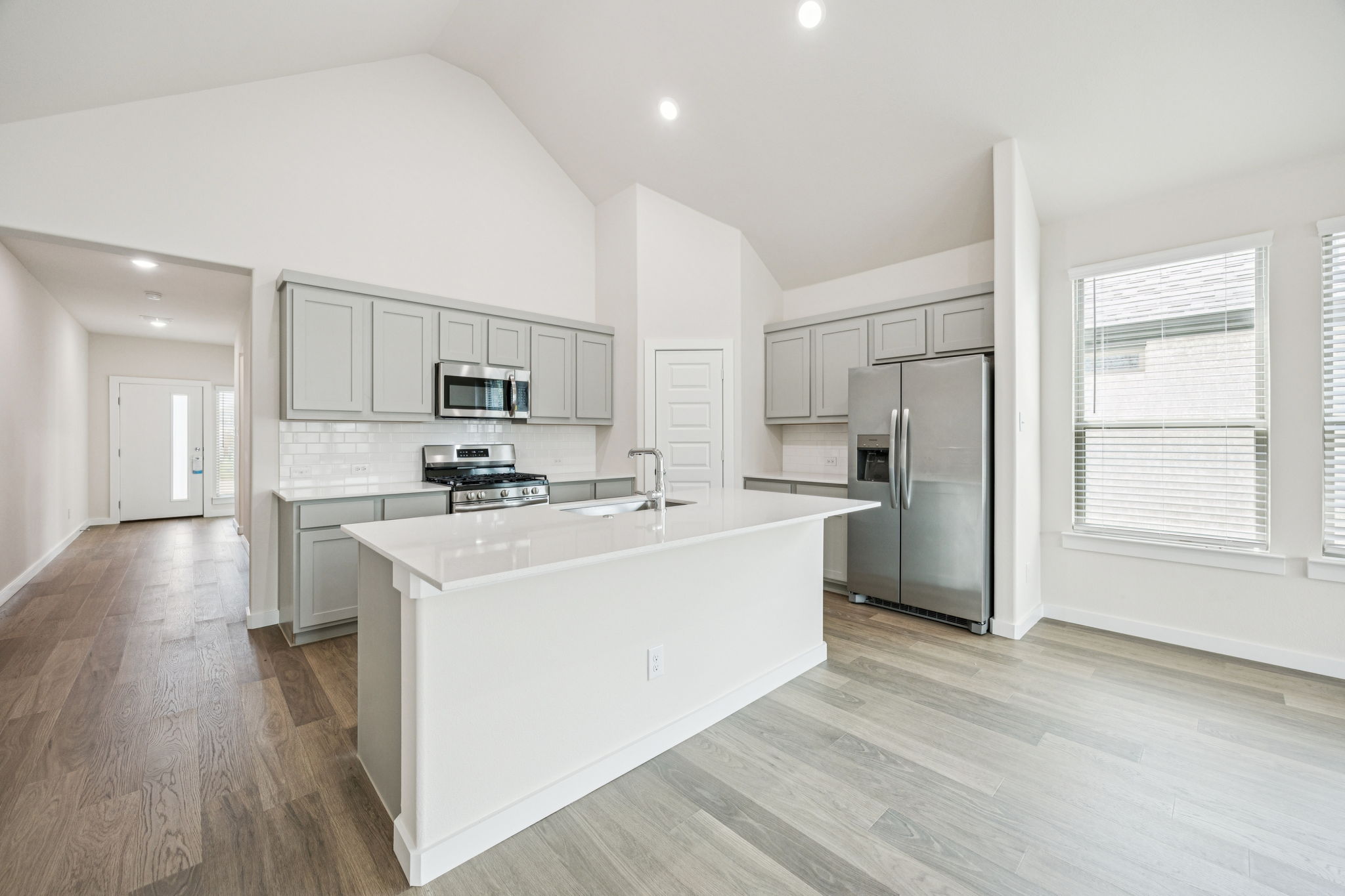Claret | Windmore at 2119 Sunshining Road, Princeton, Texas: photo 3