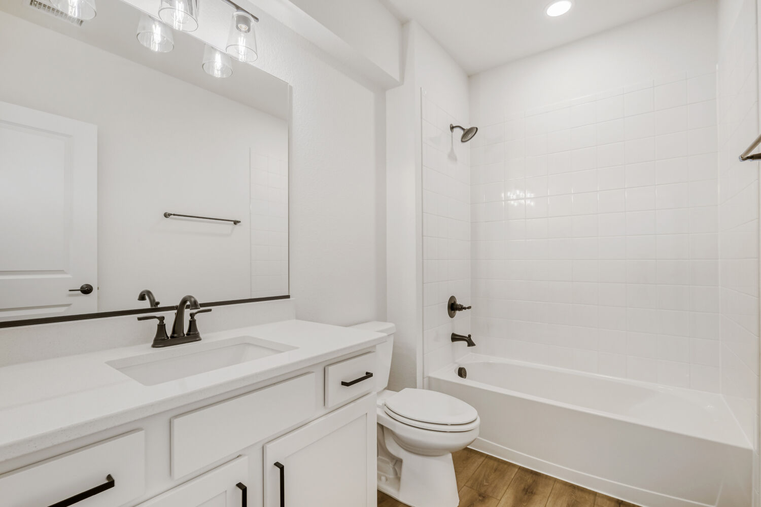 8777 San Diego - Full Bathroom. Colorado Springs, CO New Home