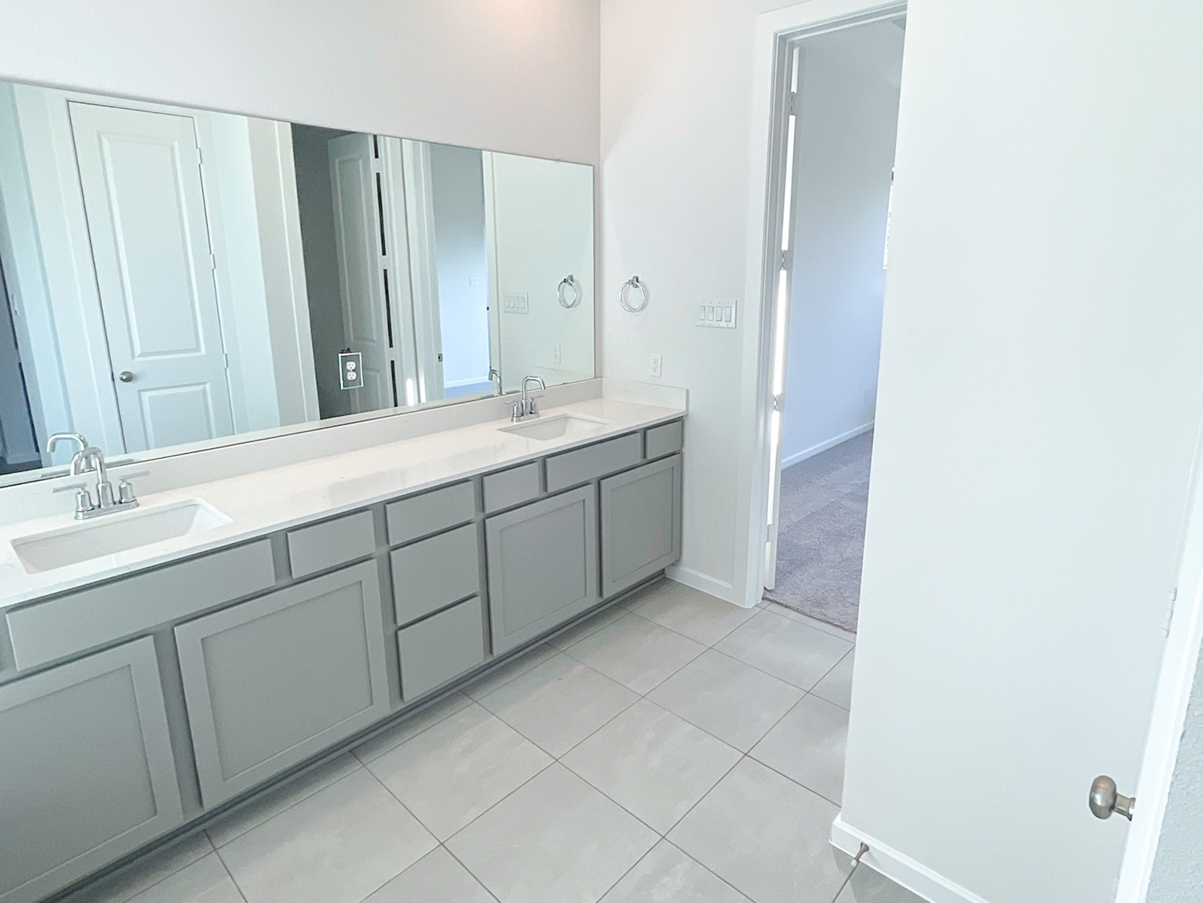 Home Photo 18