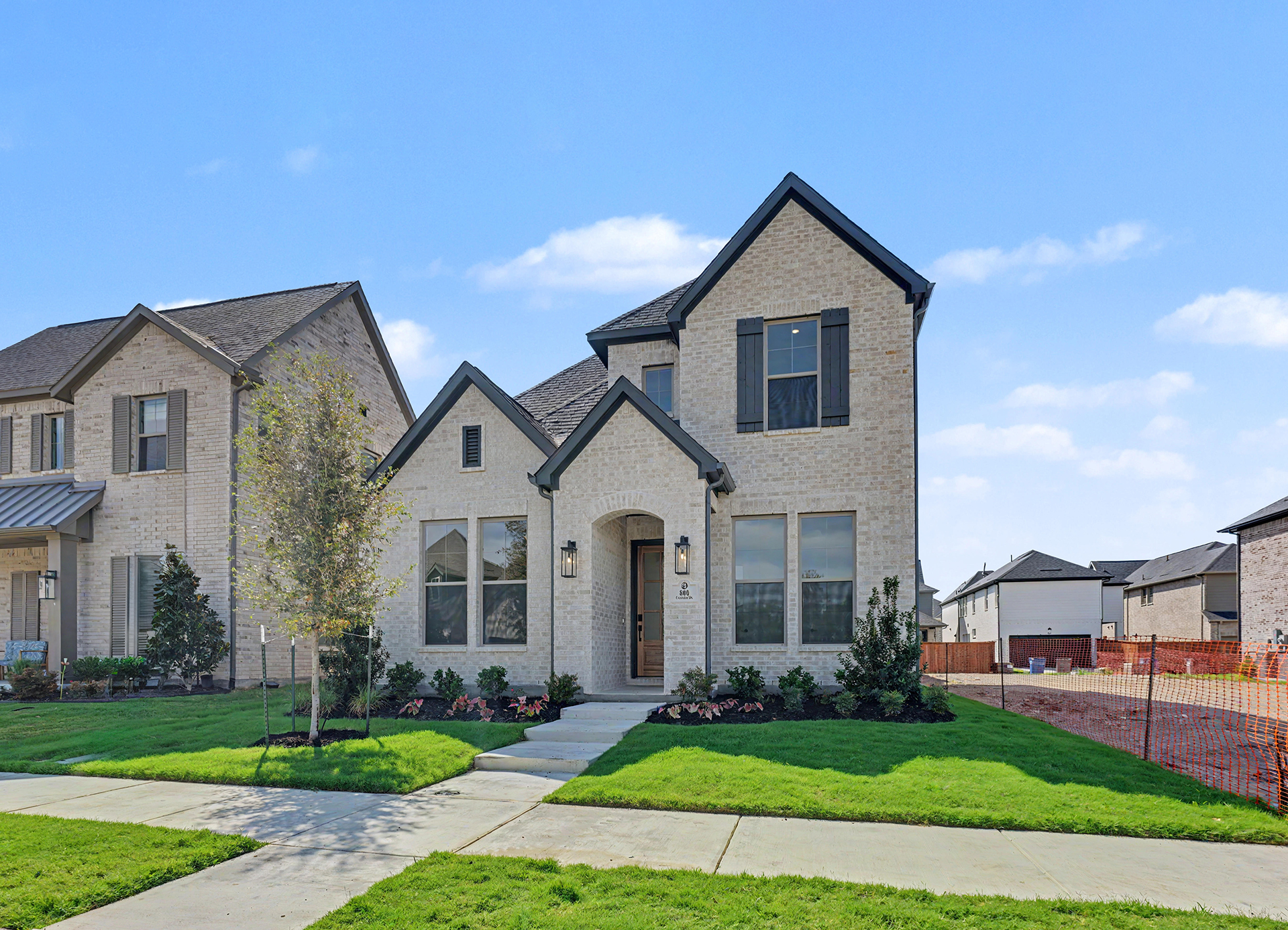 La Villa at 800 Caroline Drive, Celina, Texas: photo 2