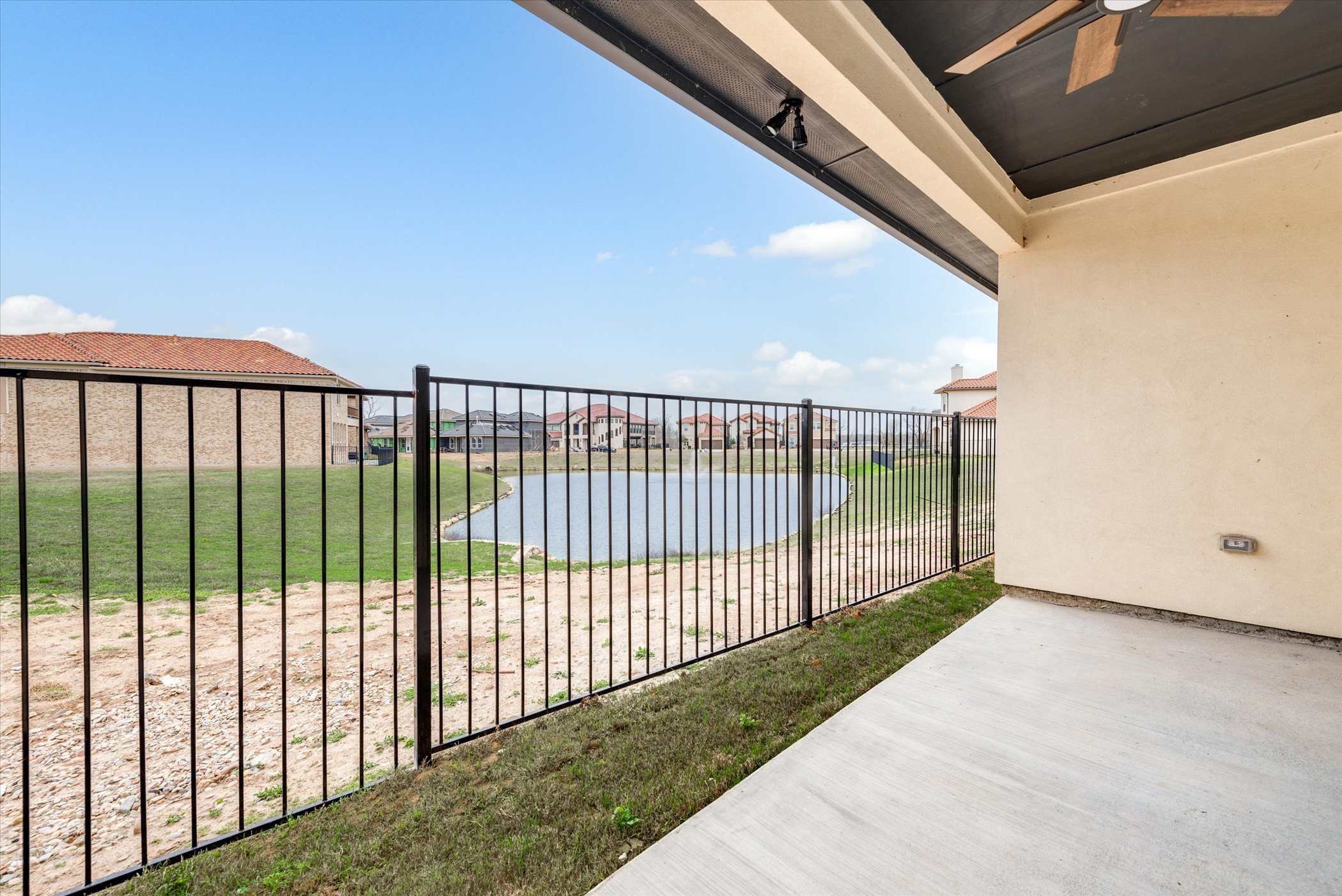 10036 Lakeside Drive Ft.Worth, TX Our Country Homes