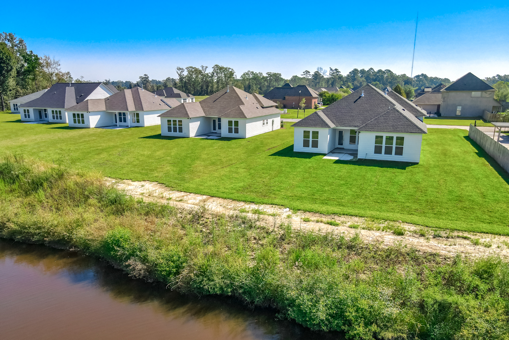 South Haven Denham Springs LA New Home Community Alvarez