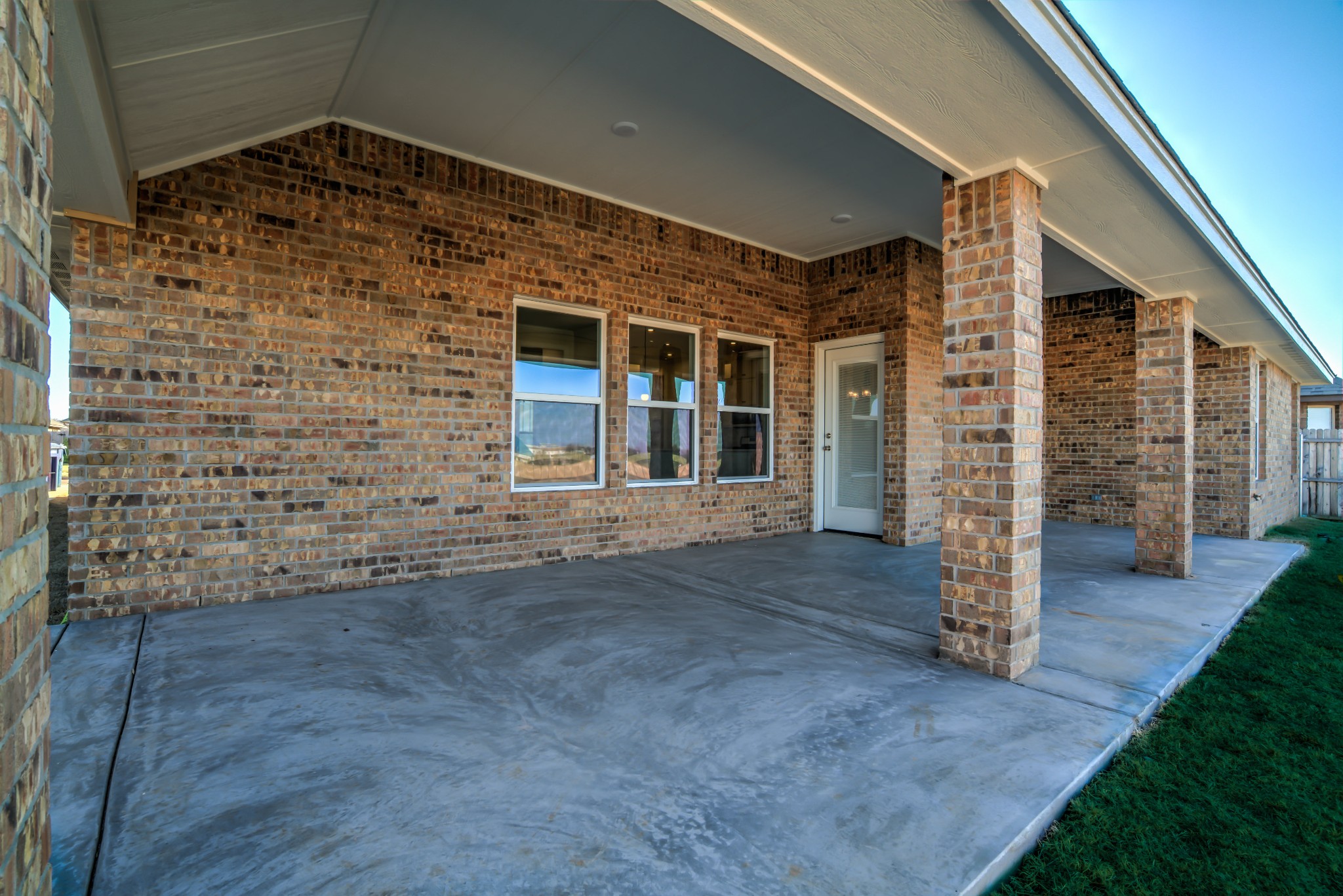 Venice 2152 OKC Custom Homes J.W. Mashburn Homes