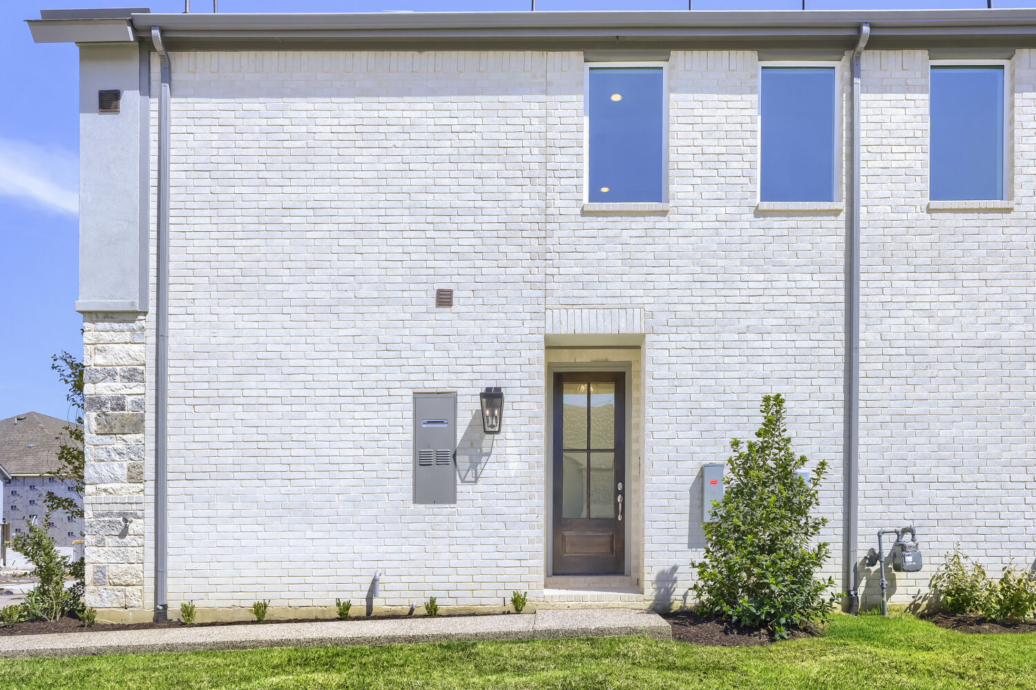 TH Building 8 Unit 3 W at 625 Damsel June St. - 3XC, Lewisville, Texas: photo 3