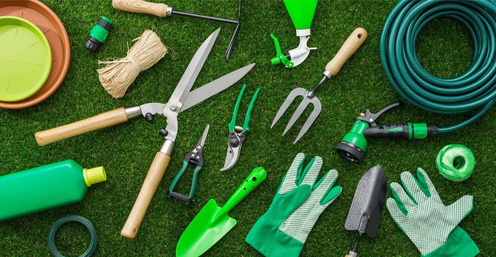 Get Set to Garden - Lawn Essentials