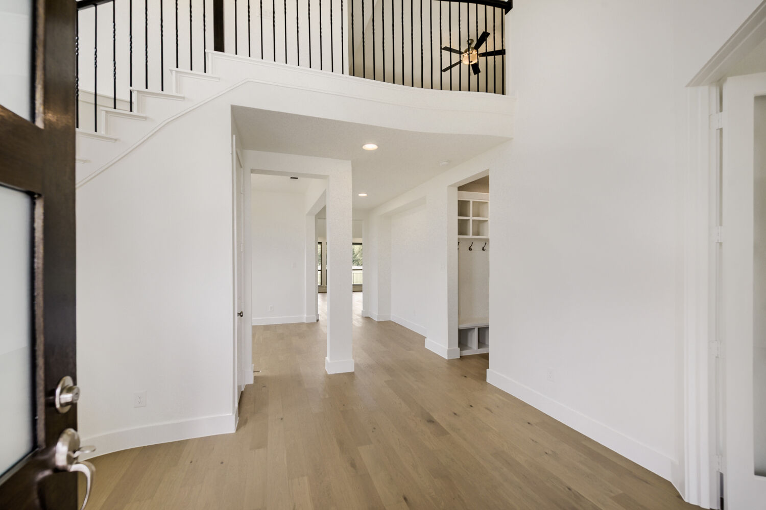 Plan 1687 at 11465 Wulstone Road, Fort Worth, Texas: photo 3