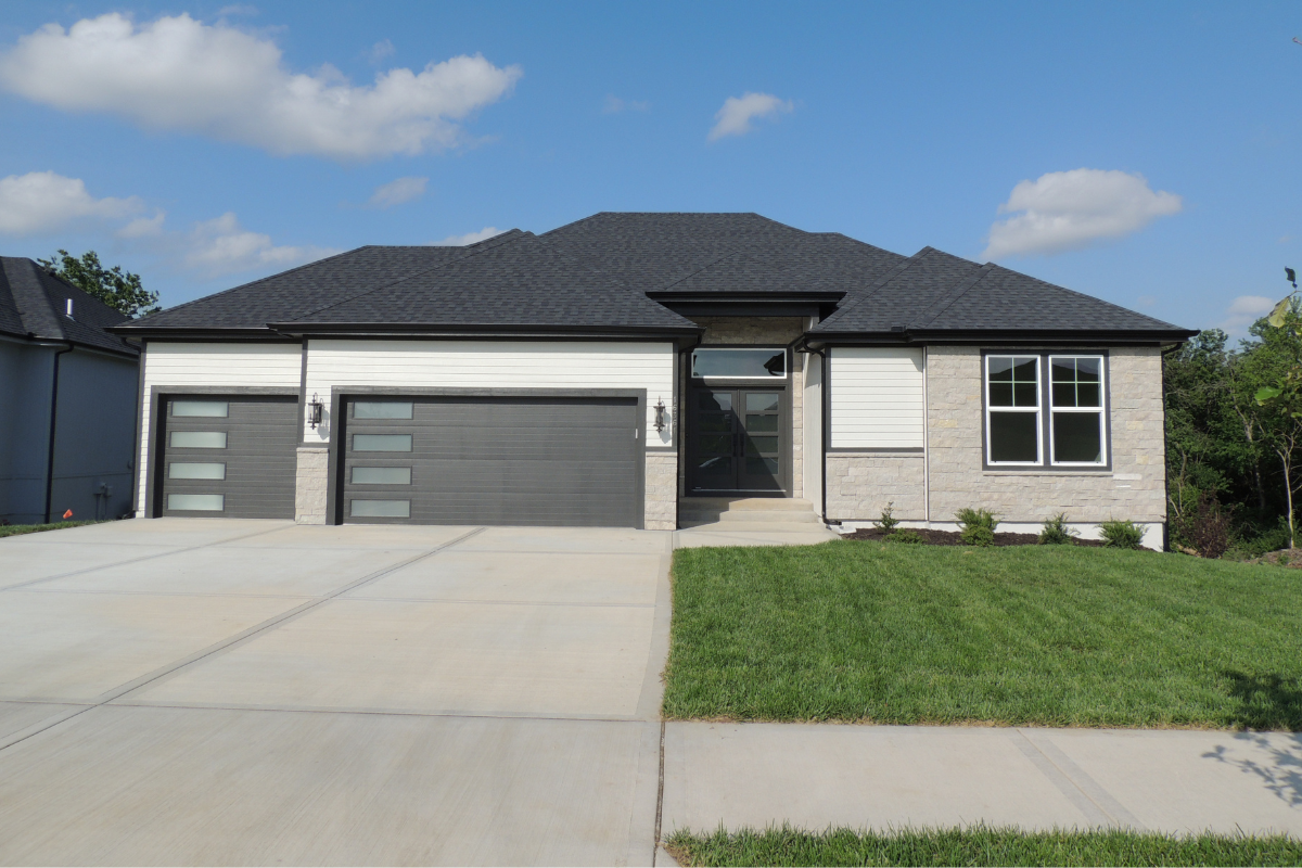 Exterior of a Symphony Farms home