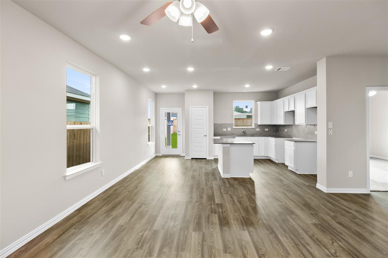 Birch II Floor Plan Representative Photos