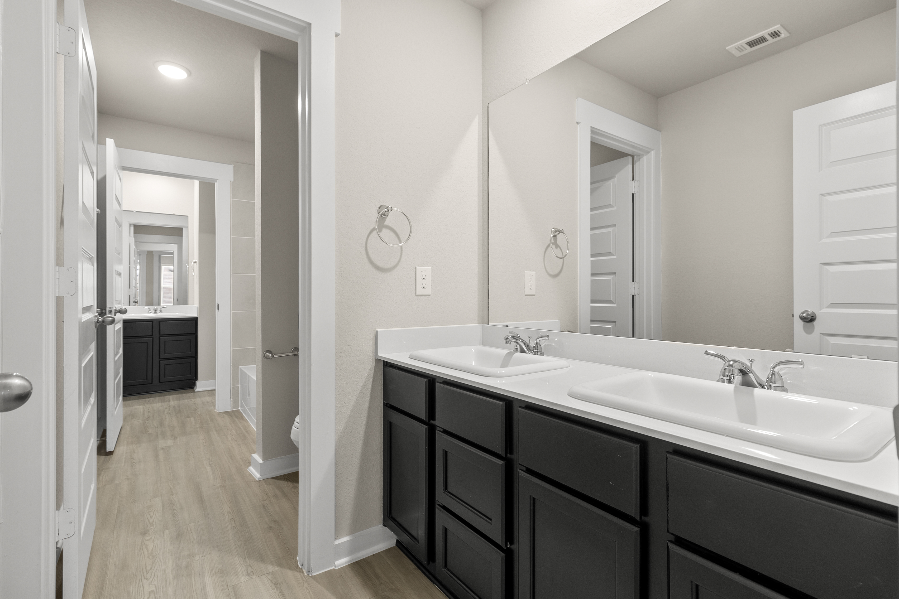 Tupelo II Representative Photography*