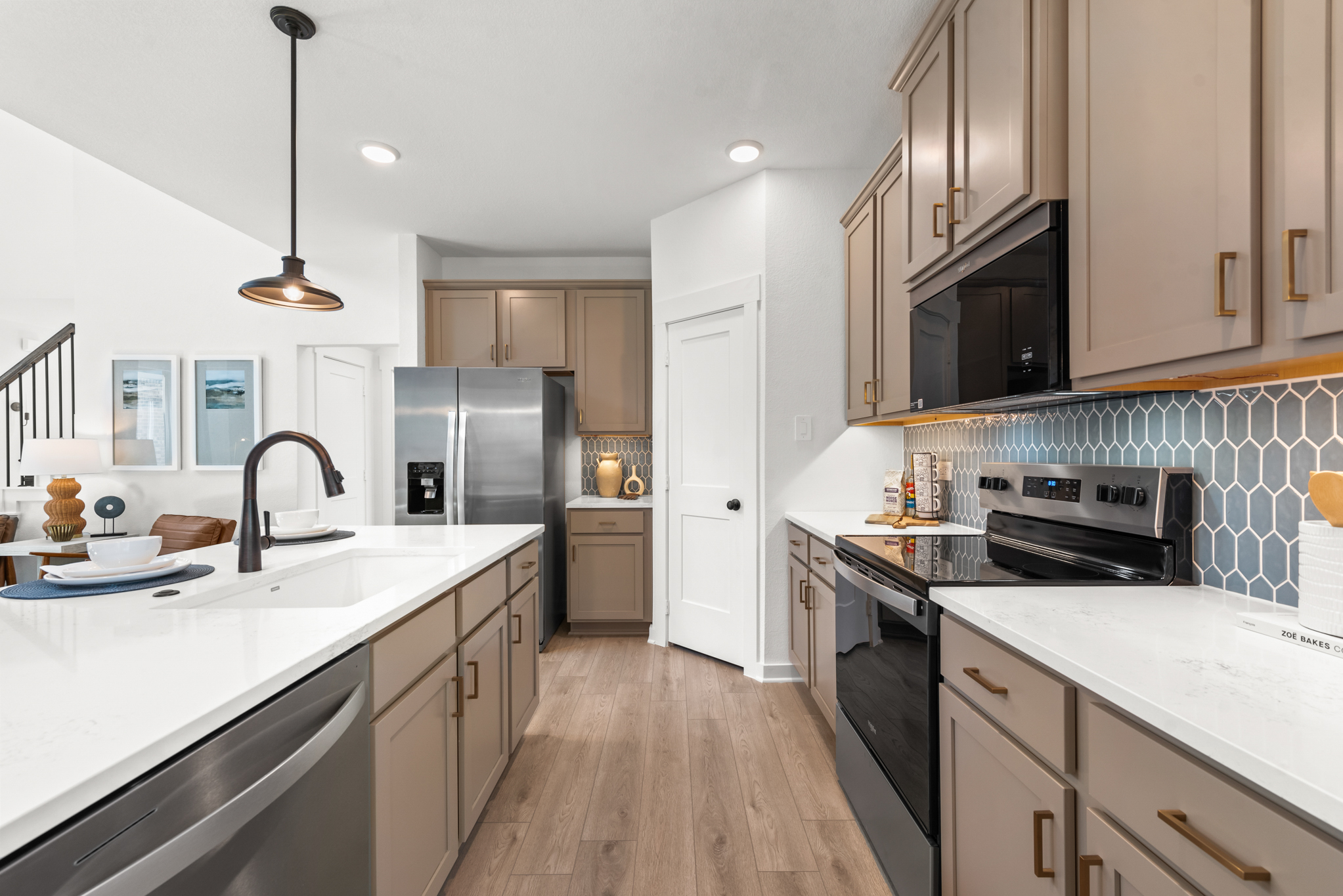 Keeneland Model Photos - Rayburn III