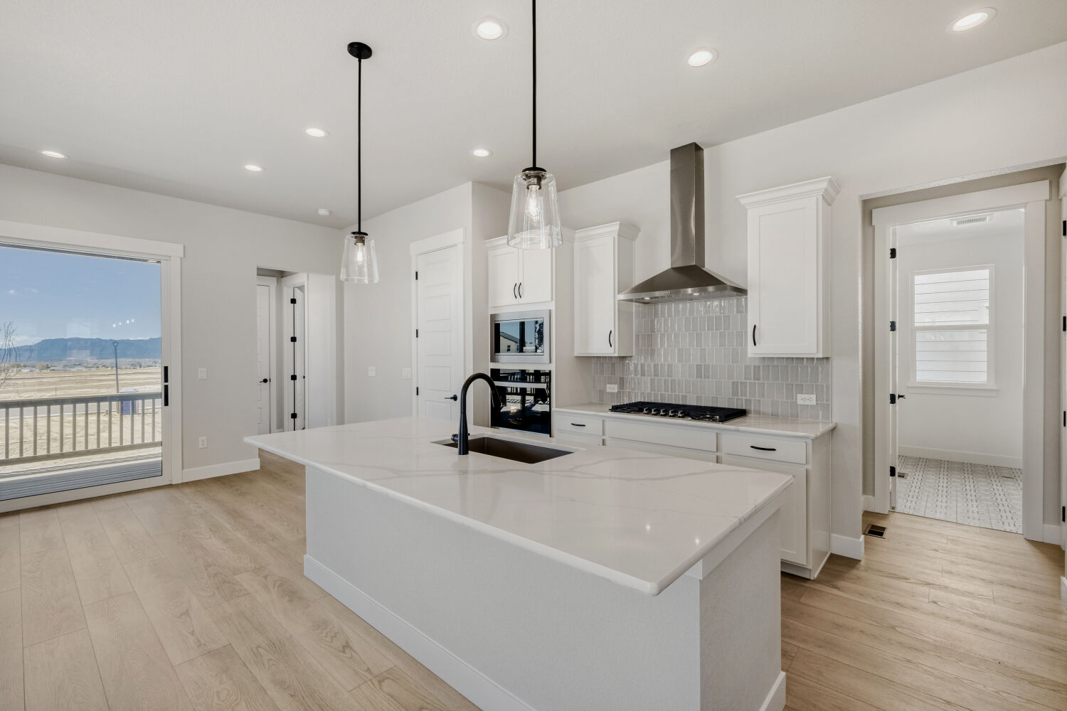 8720 San Diego - Kitchen. 3,119sf New Home in Colorado Springs, CO