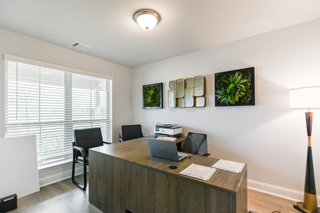 Home Photo 5