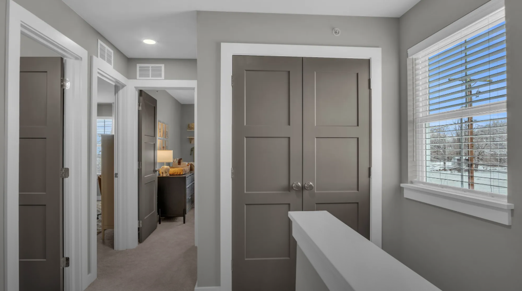 creek terrace townhomes hallway