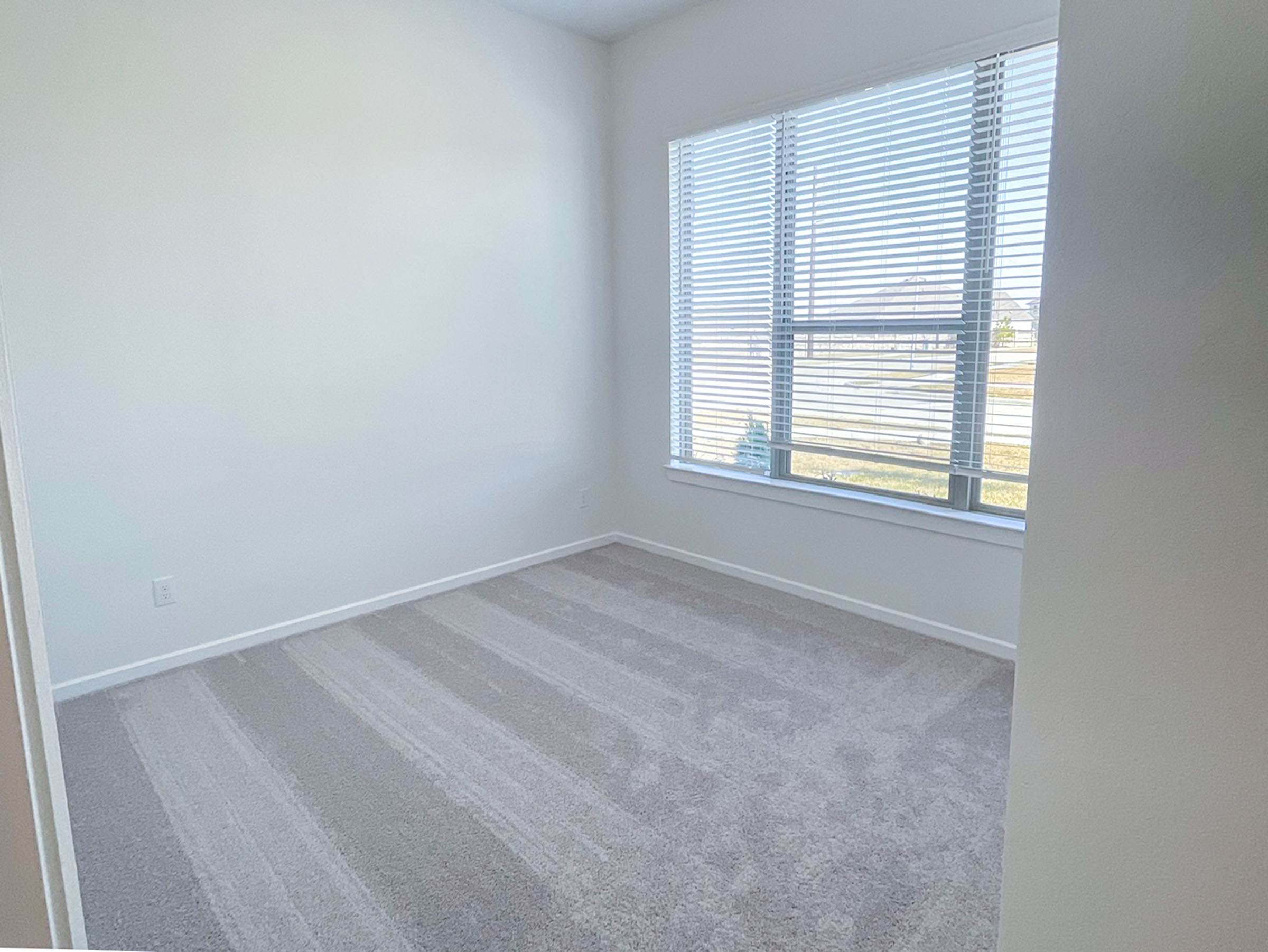 Home Photo 4