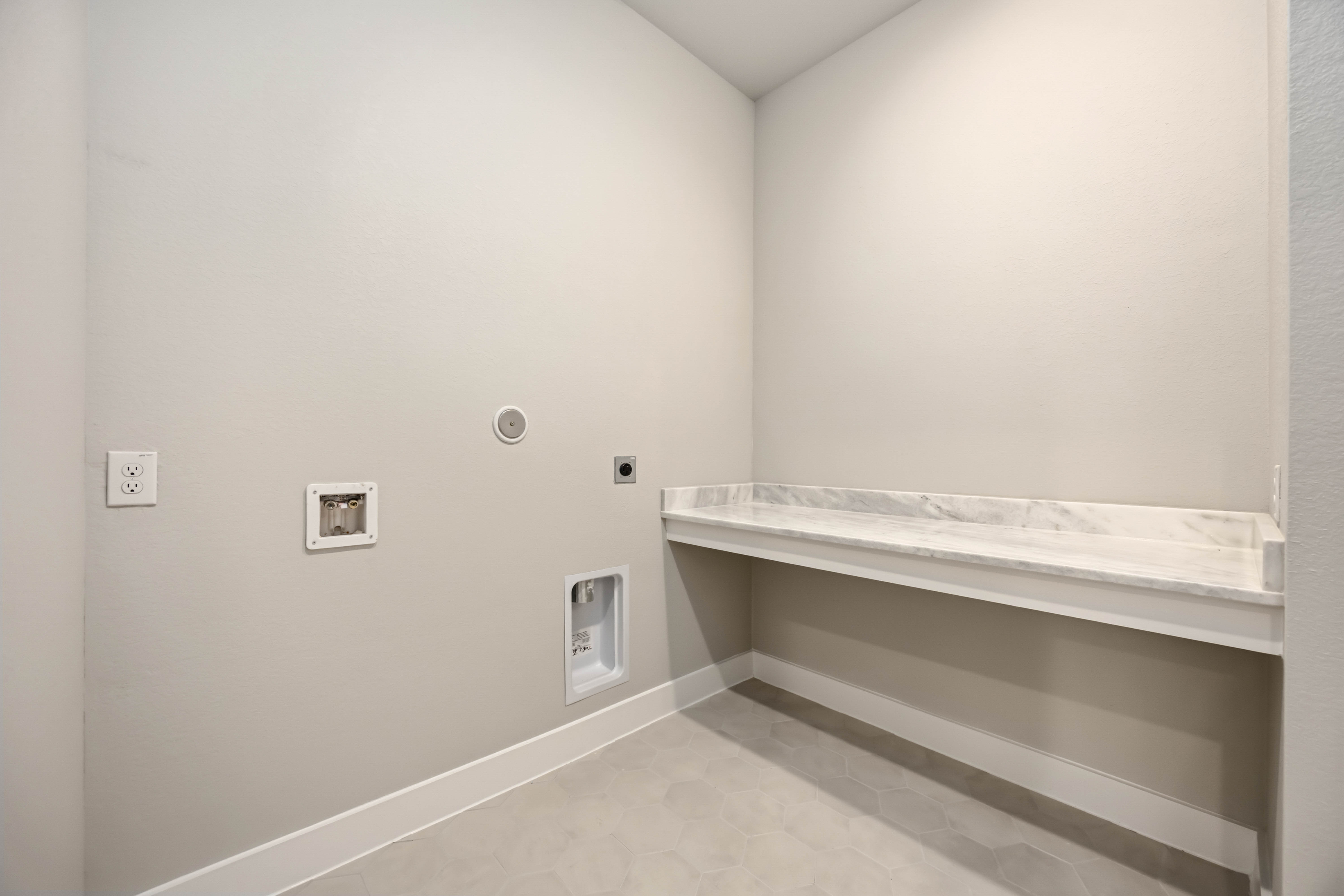 Home Photo 58