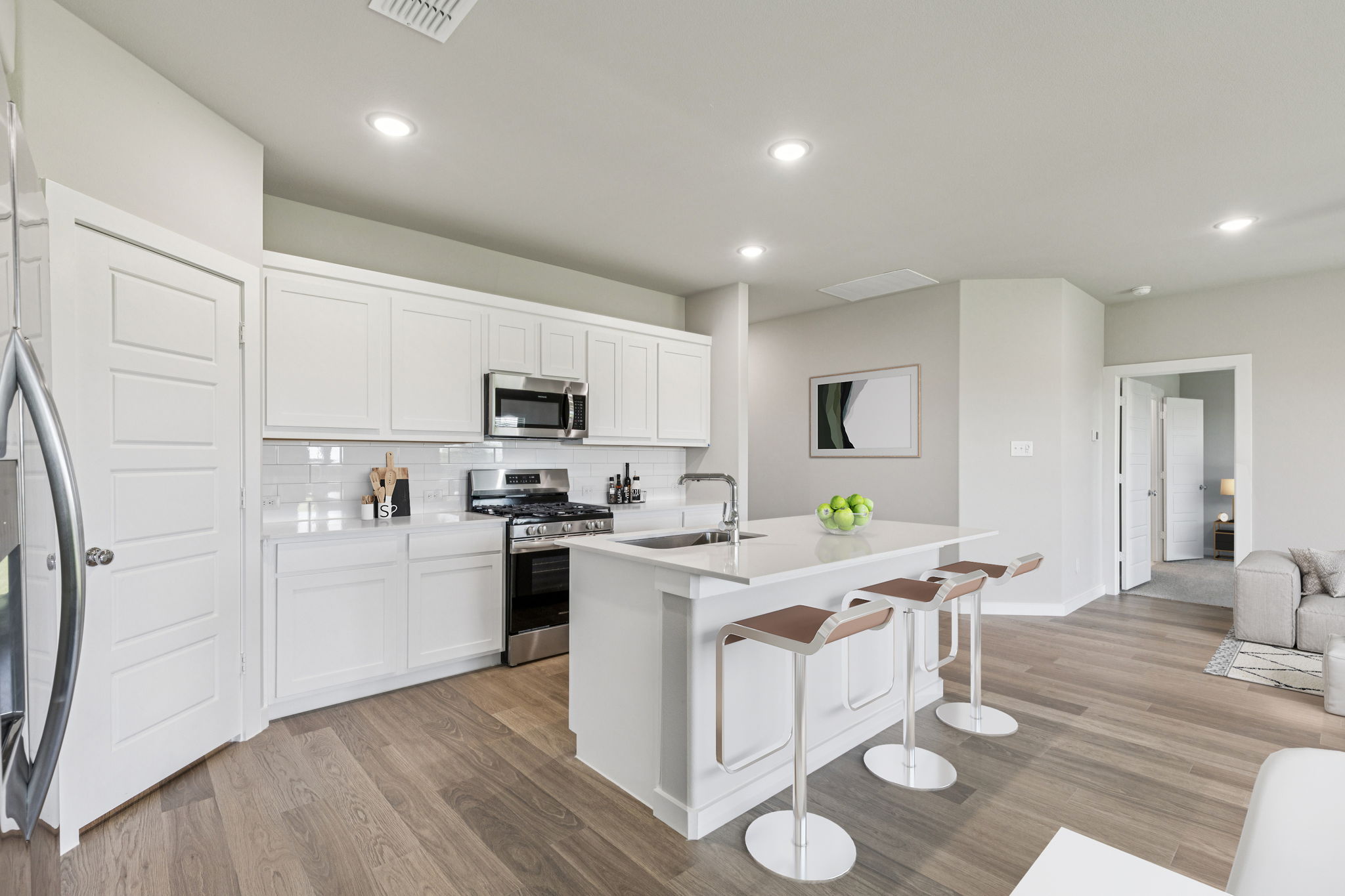 1884 Balfour Bend
