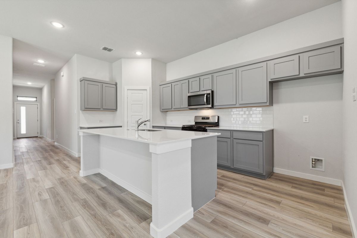 1326 Capecastle Lane