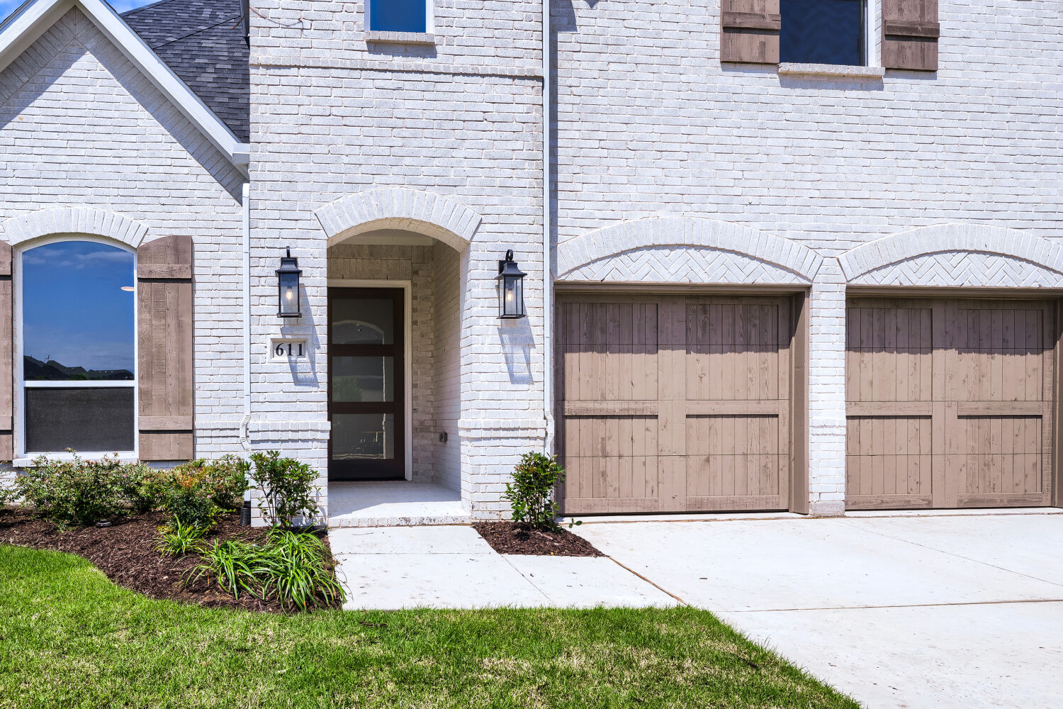 Plan 1632 at 611 Falls Drive, Prosper, Texas: photo 3
