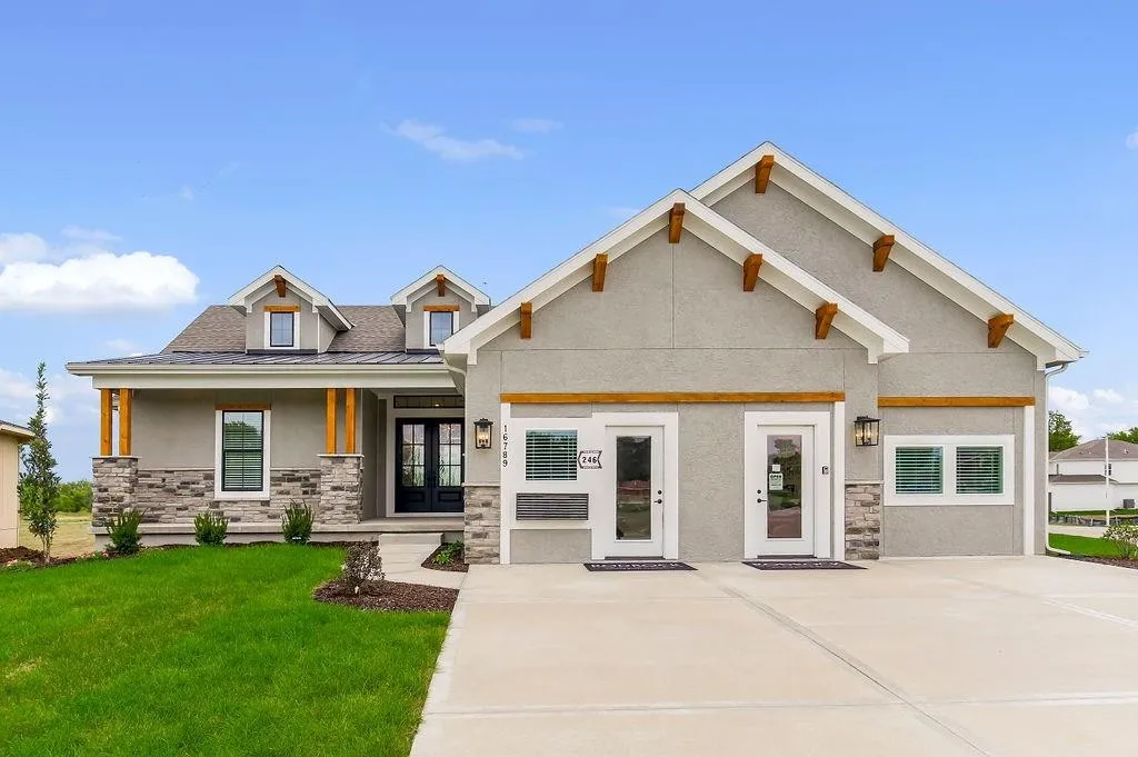 16789 Fellows St — New Mark Homes