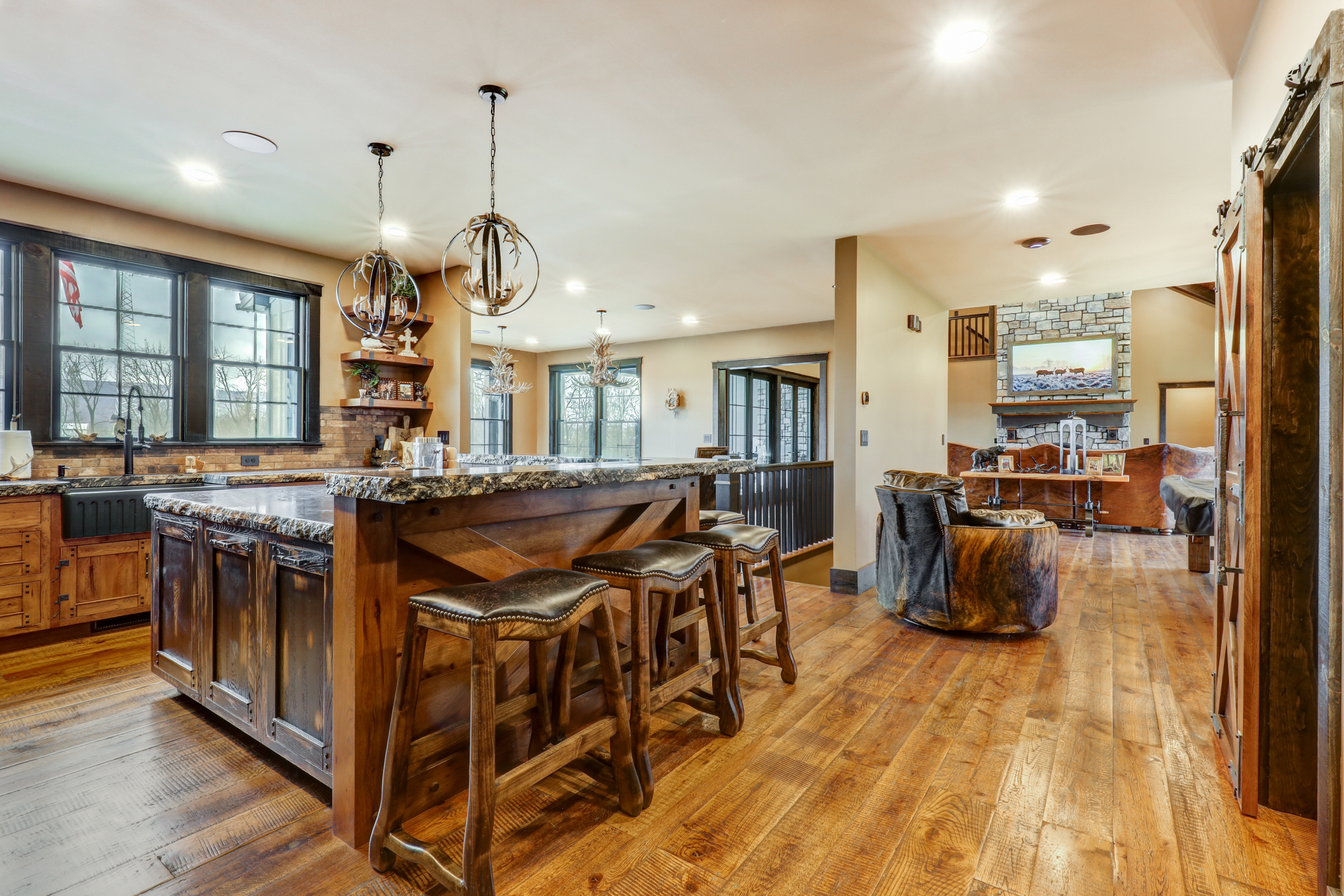 Joint living room and kitchen