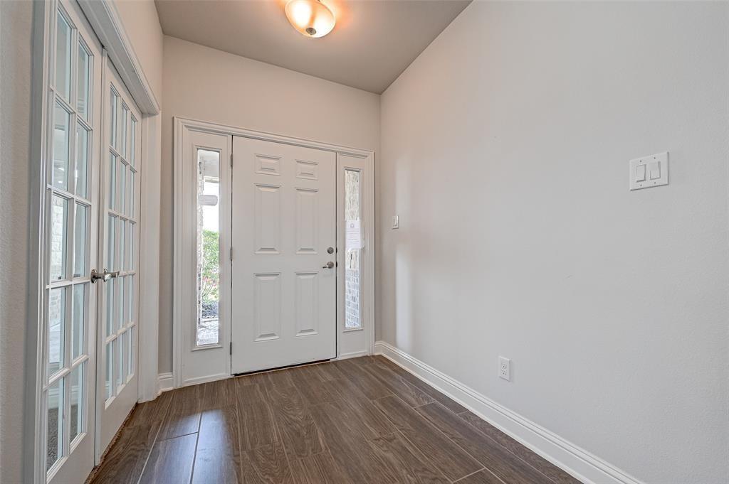 Home Photo 4