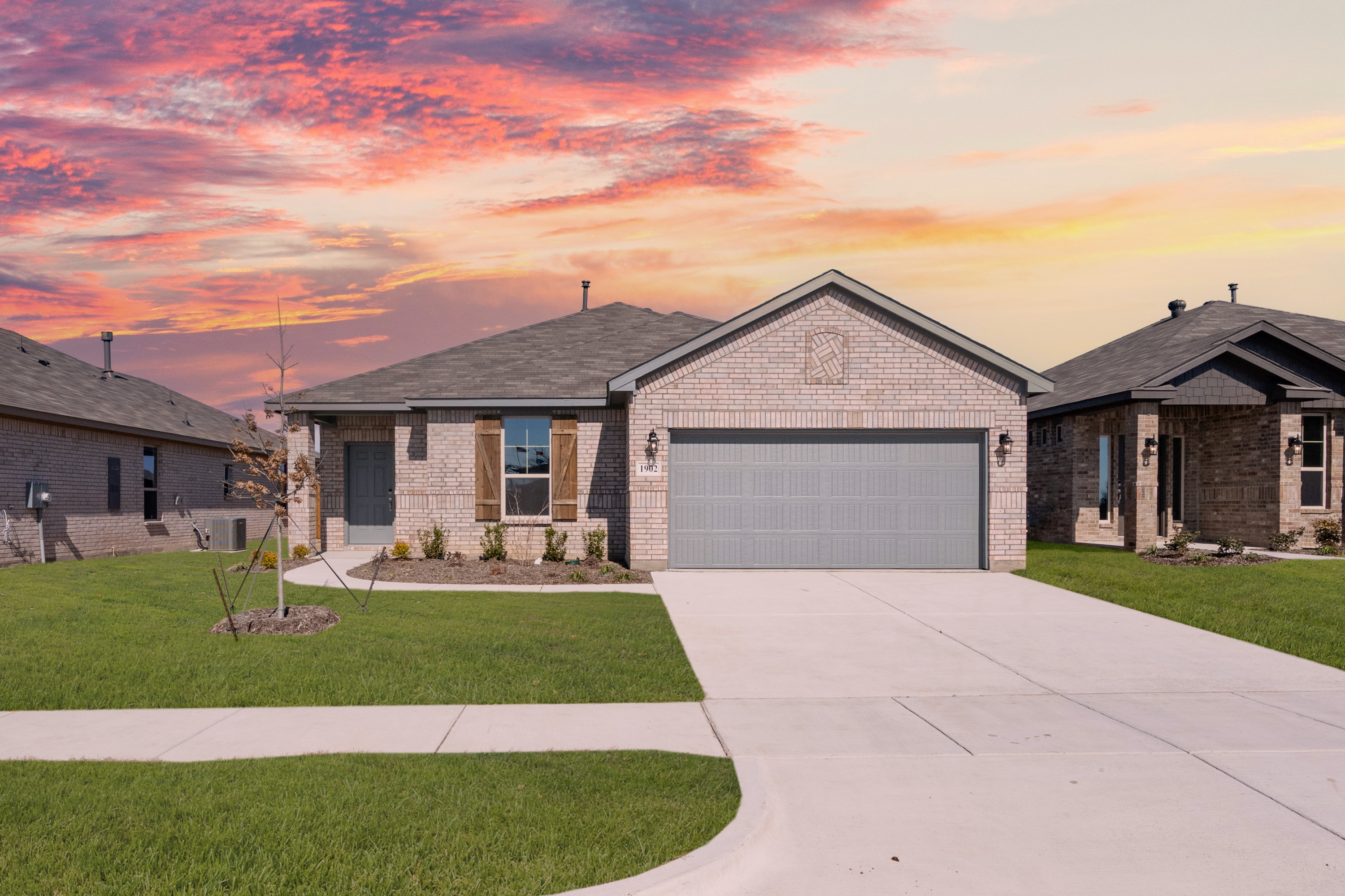 Woodstone at 1902 Cheyenne Drive, Cleburne, Texas