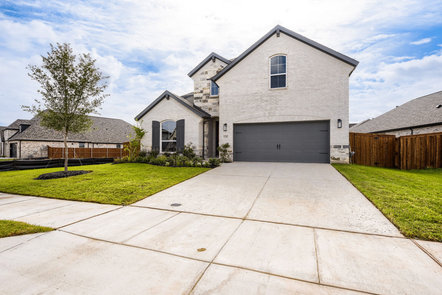 Plan 1527 at 1281 White Pine Drive, Haslet, Texas: photo 2