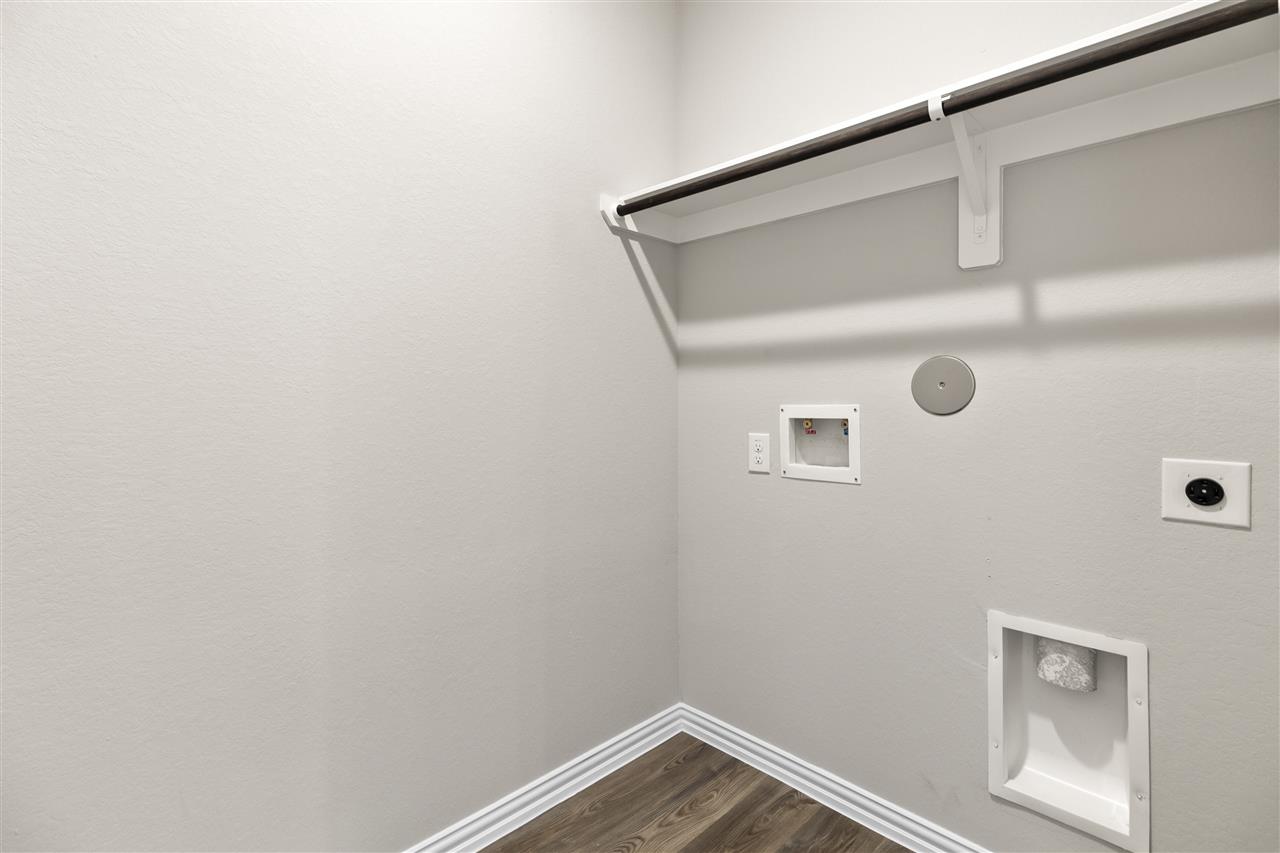 Birch II Floor Plan Representative Photos