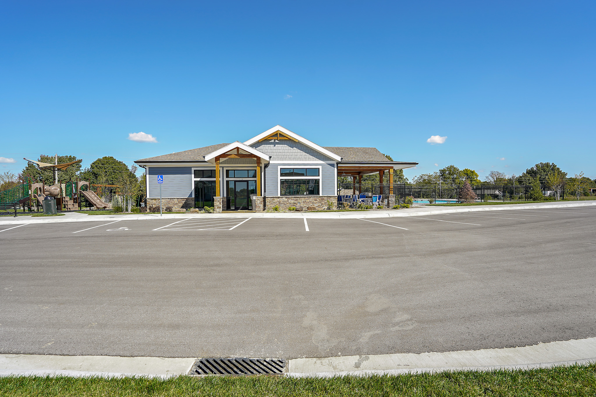 summit new homes