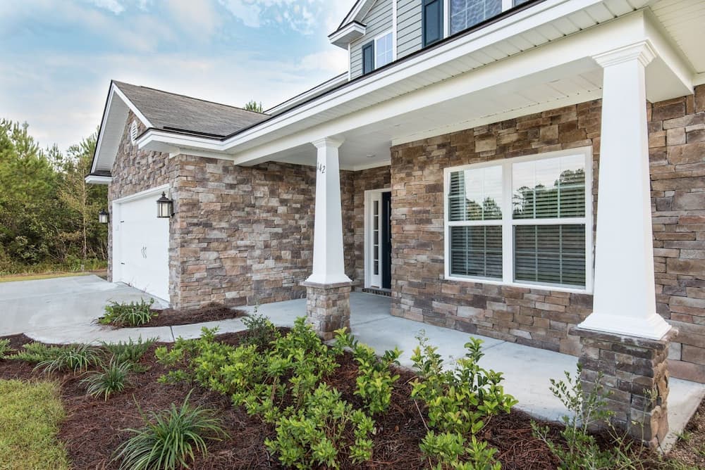 Benefits of Landscaping for Curb Appeal & Maintenance