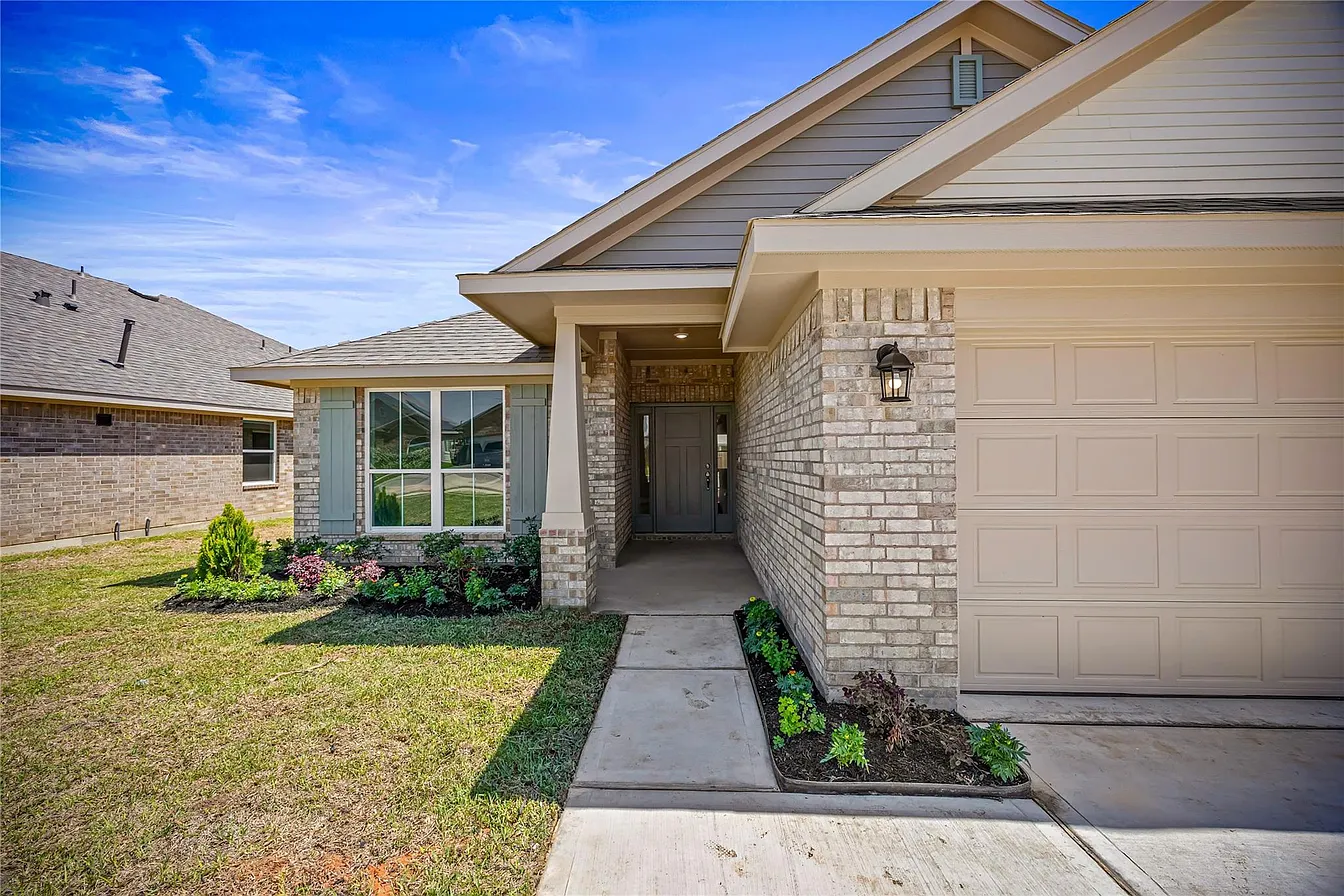 20078 Swinley Forest Drive | Cleveland, TX 77327 | Adams Homes