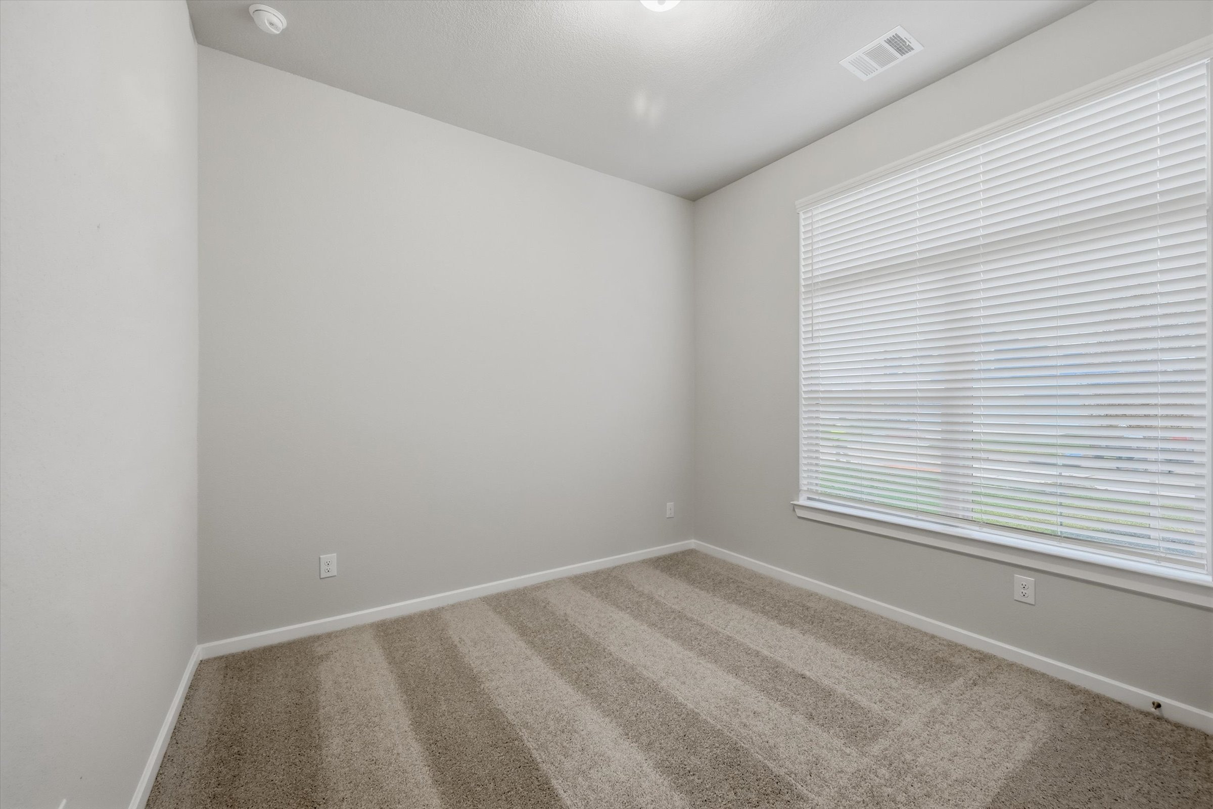 Home Photo 6
