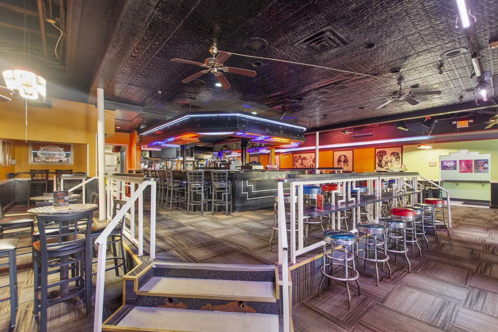 ICONIC WEBSTER NIGHTCLUB/RESTAURANT AND REAL ESTATE FOR SALE!   3