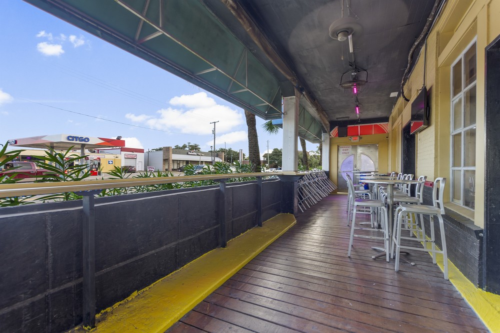 ICONIC WEBSTER NIGHTCLUB/RESTAURANT AND REAL ESTATE FOR SALE!   5