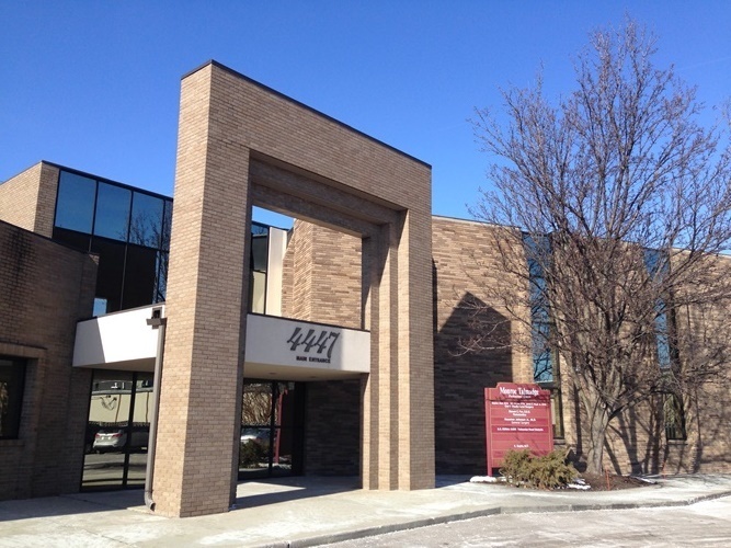 FOR LEASE 4447 Talmadge Rd.