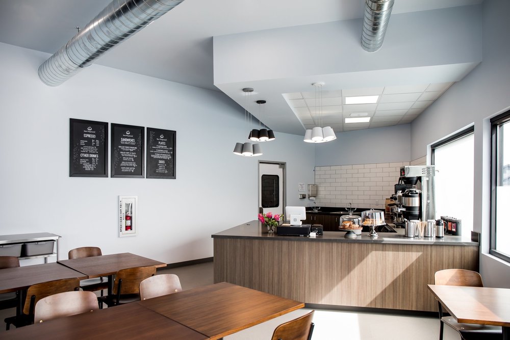 Cafe and Lounge