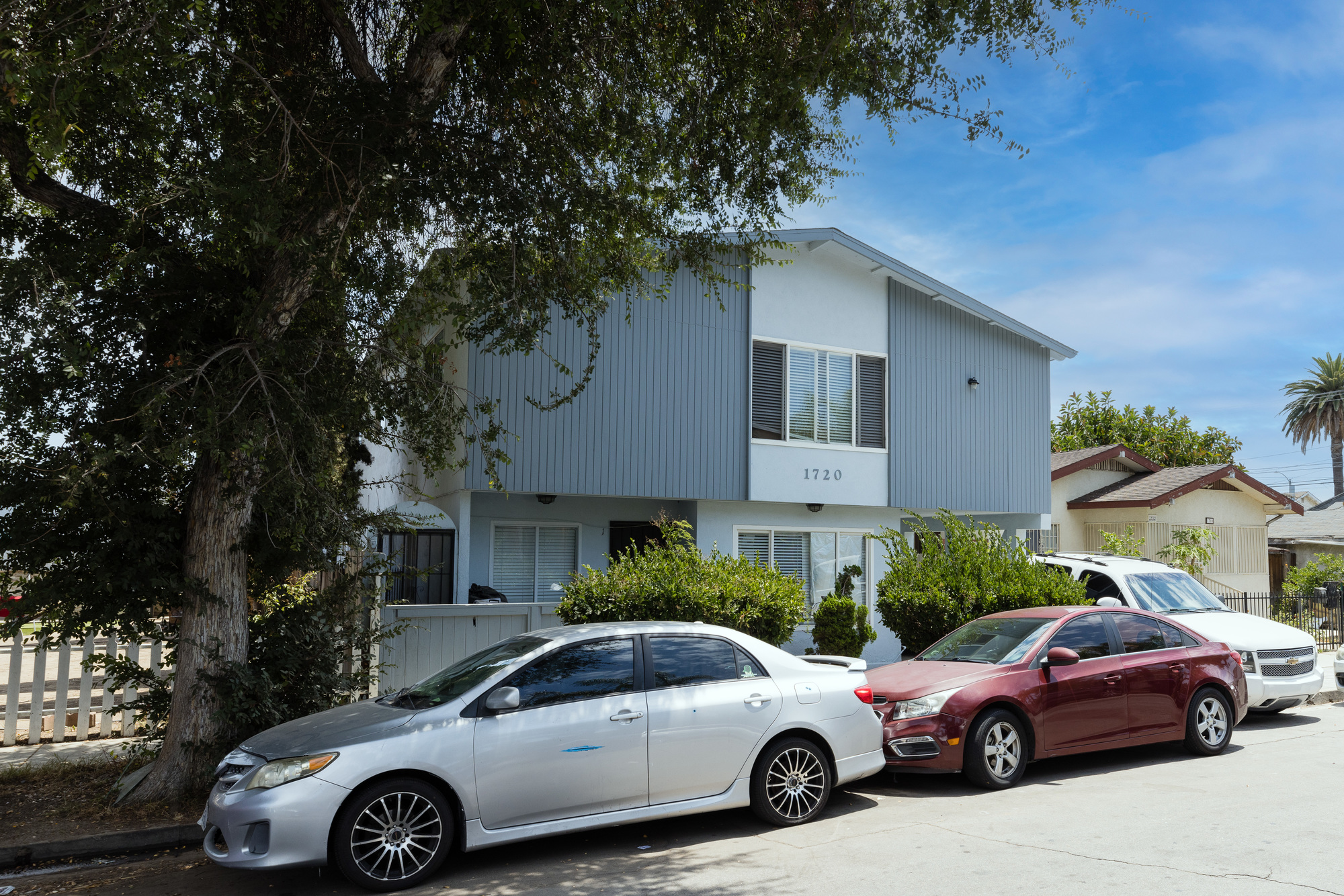 1720 Cerritos Ave thumbnail 4