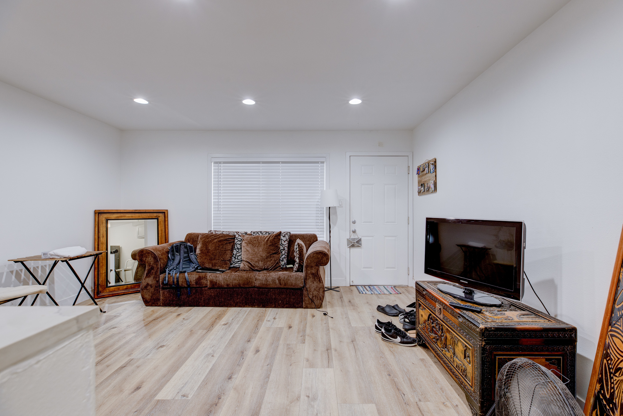 1720 Cerritos Ave thumbnail 24