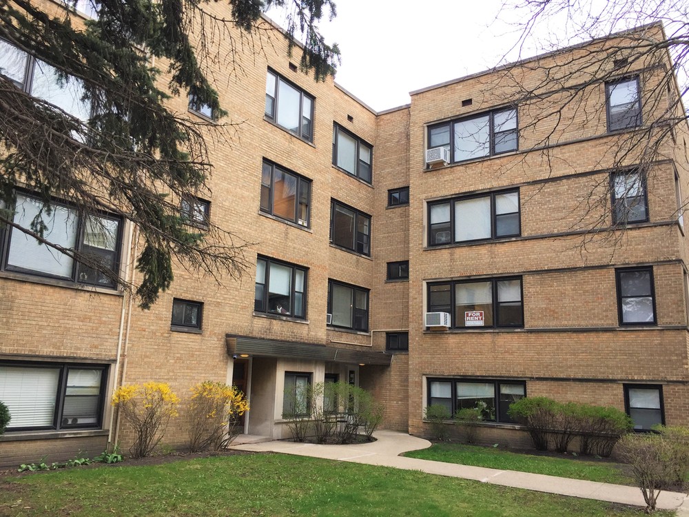 29502954 West Arthur Avenue Essex Realty Group