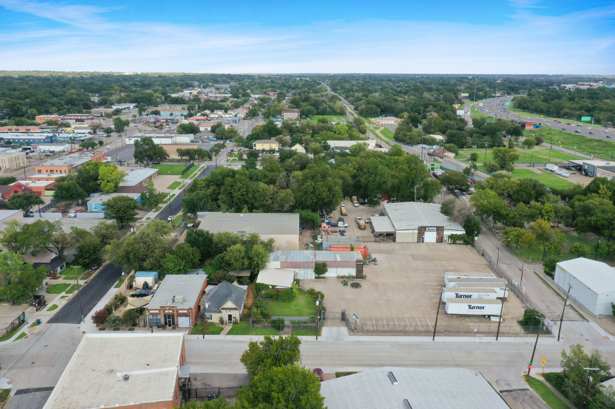 DEEP ELLUM DEVELOPMENT SITE ALONG THE SANTA FE TRAIL  2