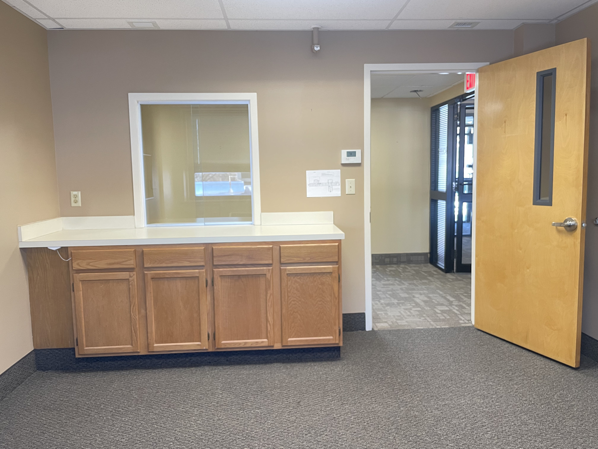 200 Hillside Circle, photo 13