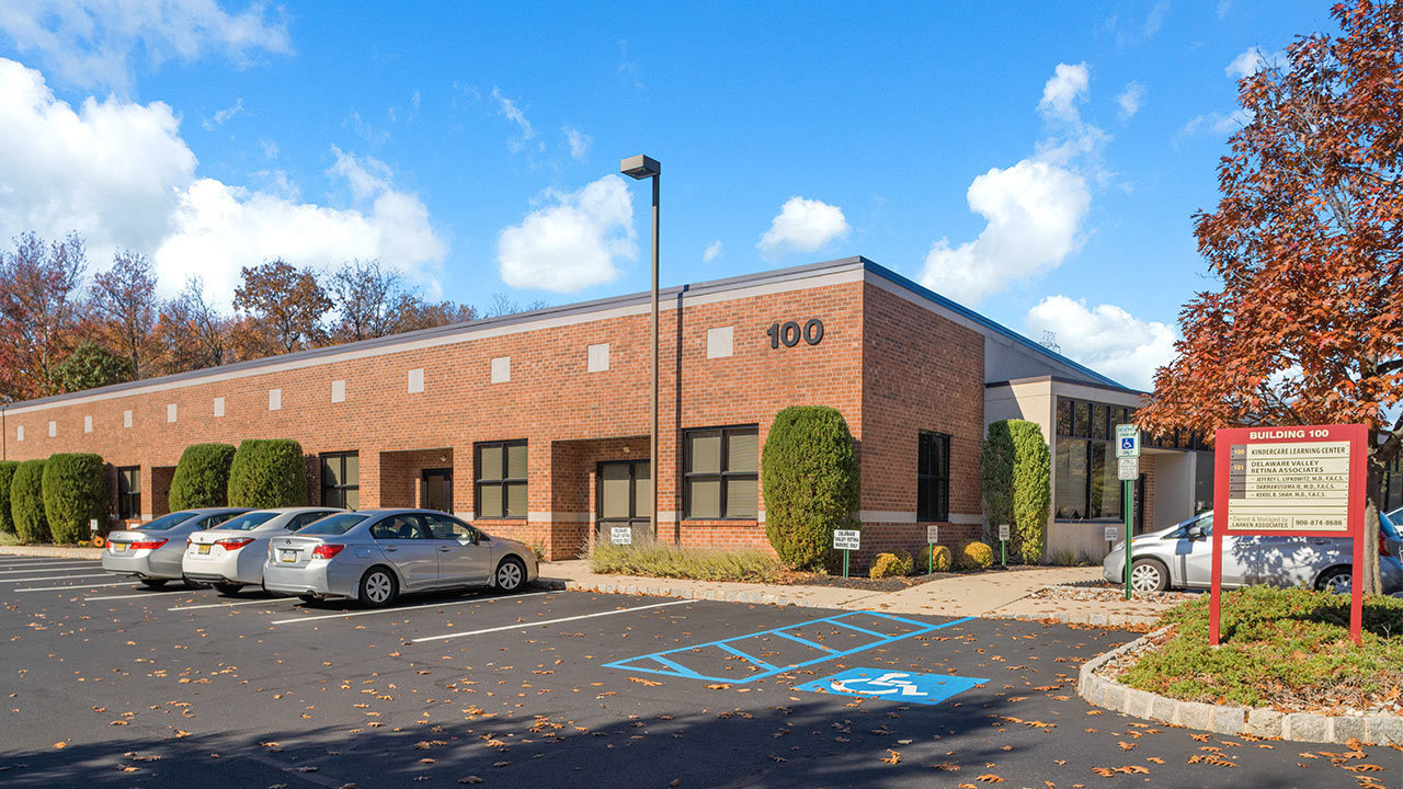 Property Photo Building 100