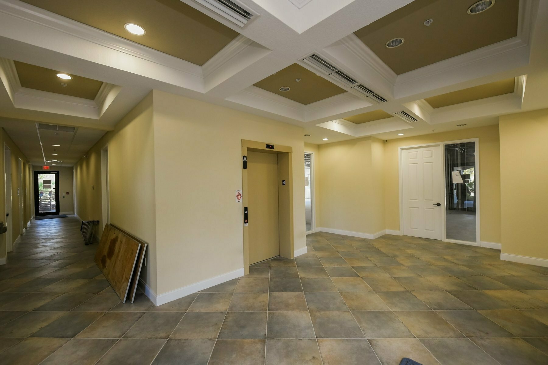 5920 Pan American Blvd - photo 29 of 92